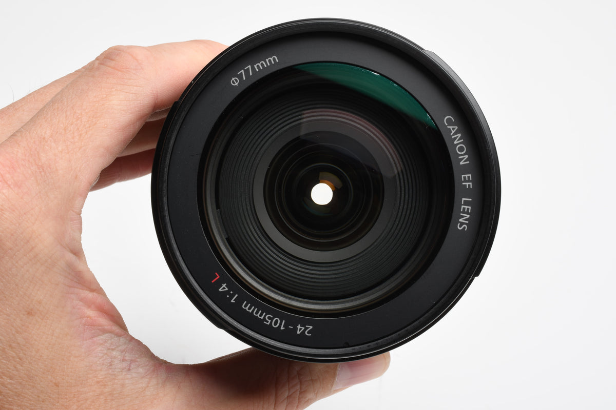 Canon EF 24-105mm f4L IS USM zoom lens, Caps, Clean and sharp!