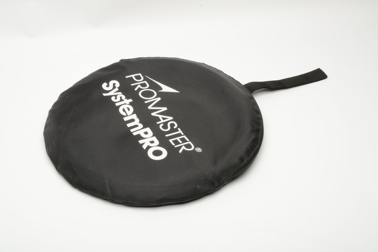 Promaster SystemPro 32” Silver/White Light Reflector Disc in pouch