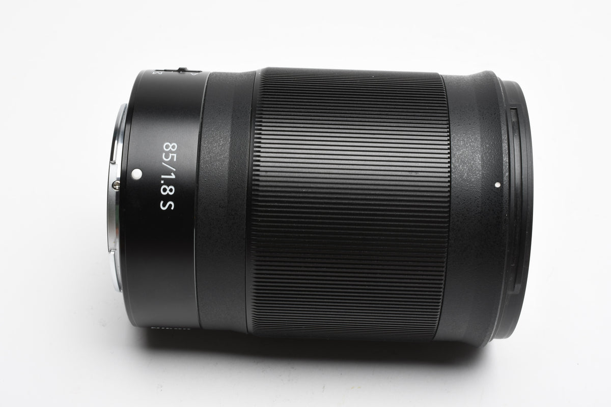 Nikon Nikkor Z 85mm f1.8 S Lens #20090, Hood+Caps+UV filter Mint-
