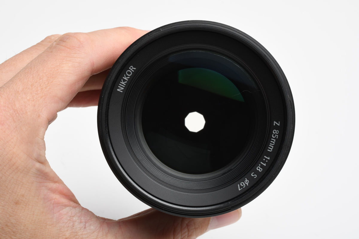 Nikon Nikkor Z 85mm f1.8 S Lens #20090, Hood+Caps+UV filter Mint-