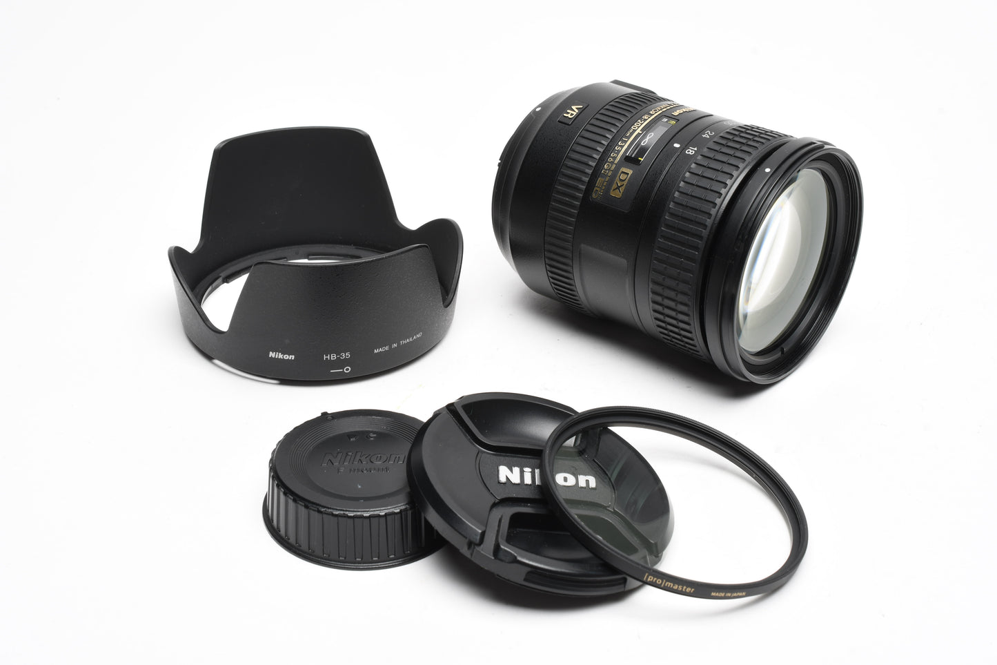 Nikon AF-S 18-200mm f3.5-5.6 GII ED VR DX zoom lens, caps, hood, UV, Mint-
