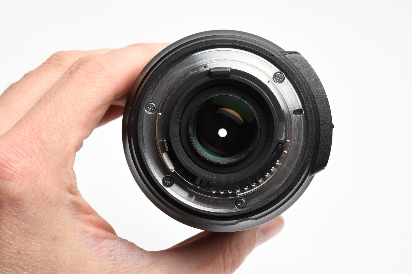 Nikon AF-S 18-200mm f3.5-5.6 GII ED VR DX zoom lens, caps, hood, UV, Mint-