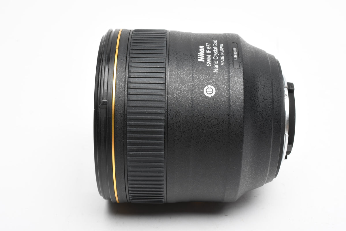 Nikon Nikkor AF-S 85mm f1.4 G Lens w/Hood, Caps, Mint-