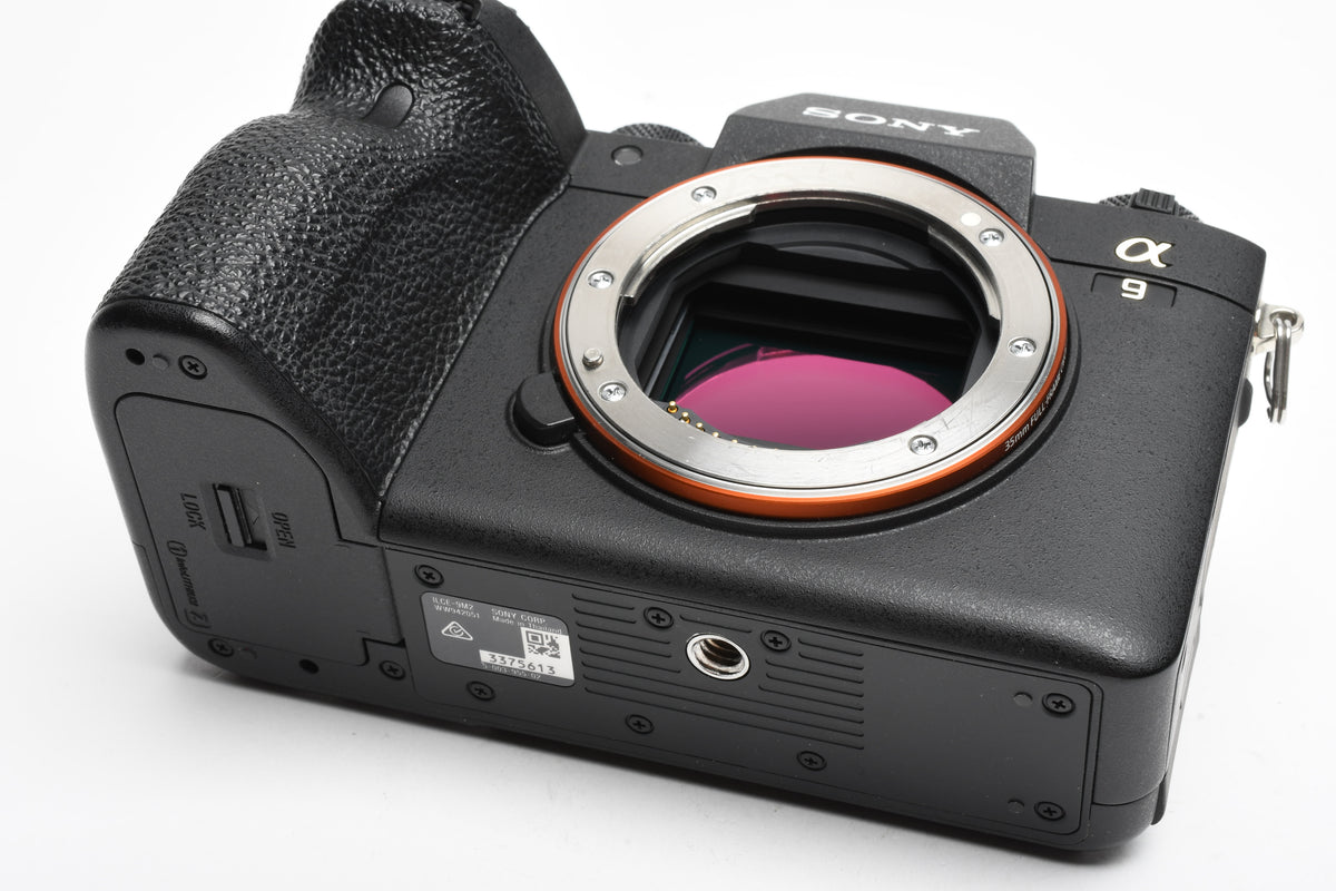 Sony A9 II Mirrorless Body, Only 3934 Acts!!, Batt+charger+cap, Mint-