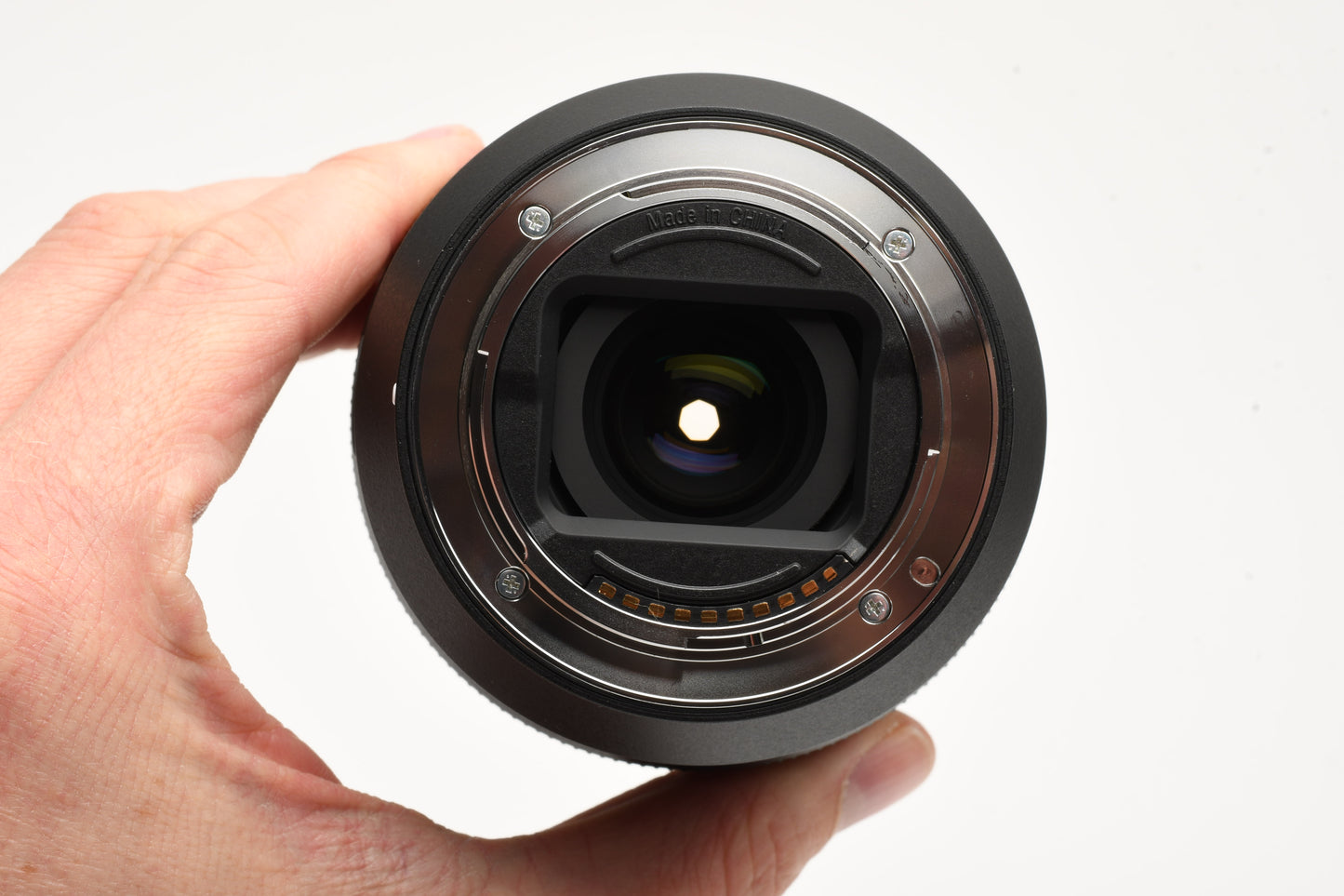 Sony FE 12-24mm f4 G zoom lens, Caps, Case, Mint-, Sharp!