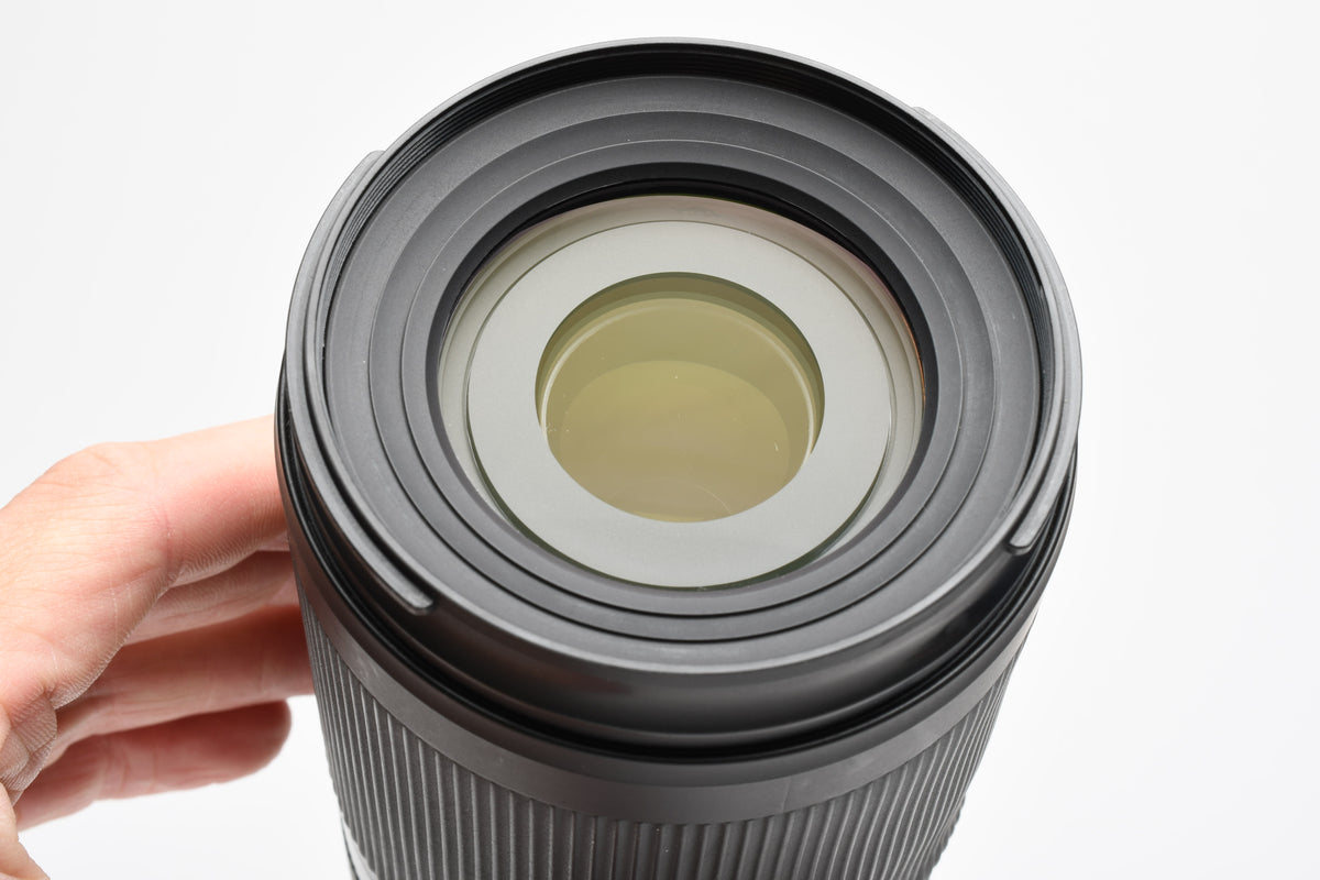 Tamron A047 70-300mm F4.5-6.3 Di III RXD For Sony E mount w/Hood, Box, USA