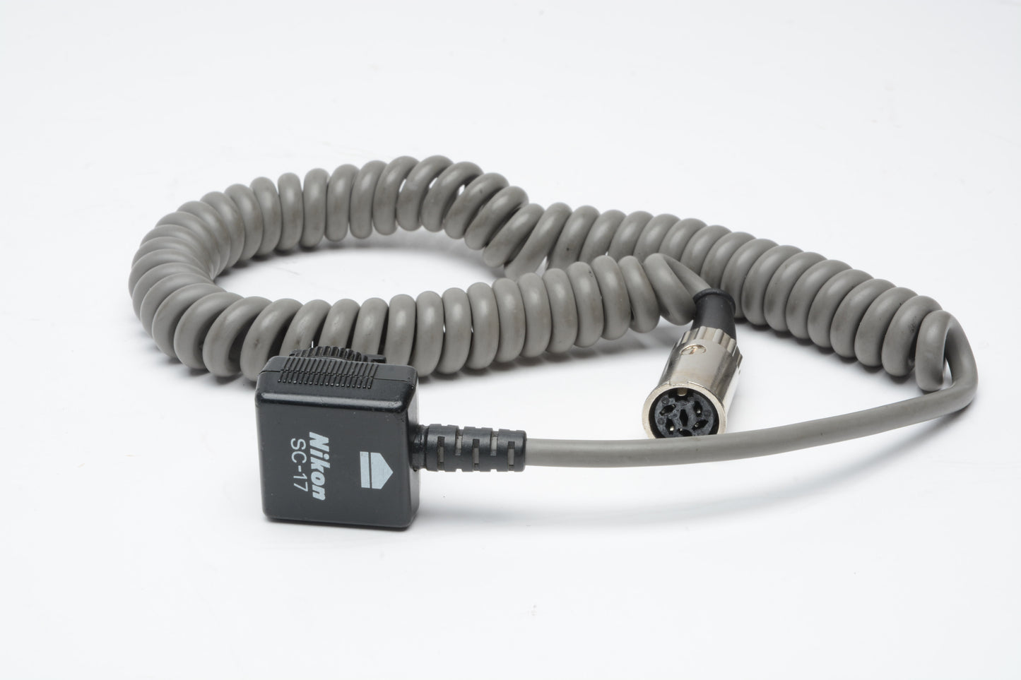 Nikon SC-17 TTL coiled cable *modified with multi-pin connector (Quantum?)
