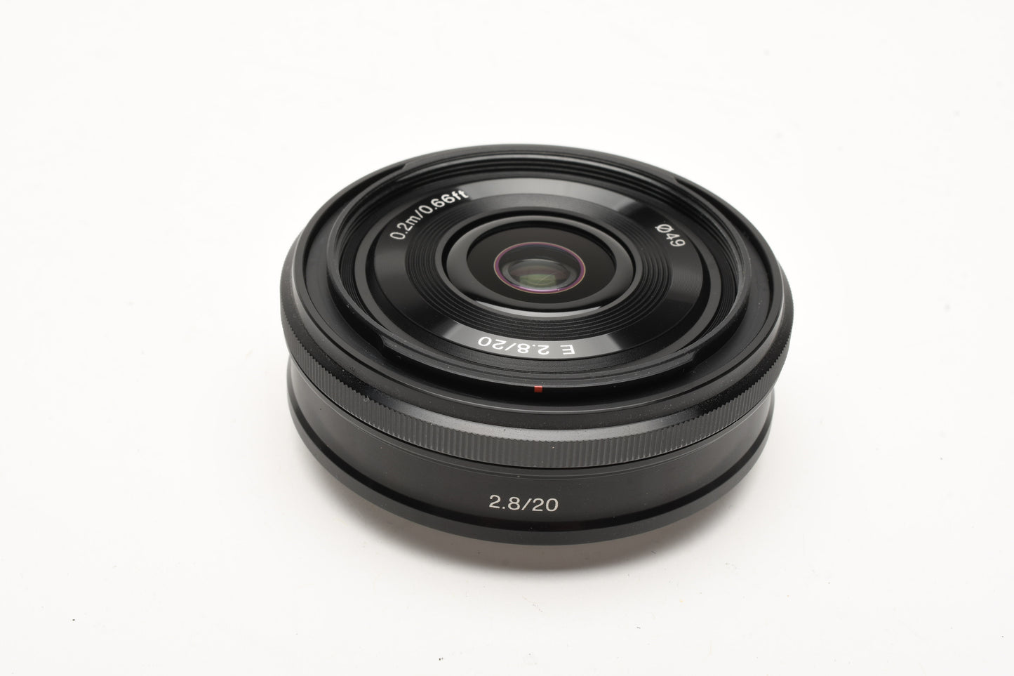 Sony E 20mm f2.8 SEL20f28, Hood, Caps, UV filter, Mint-