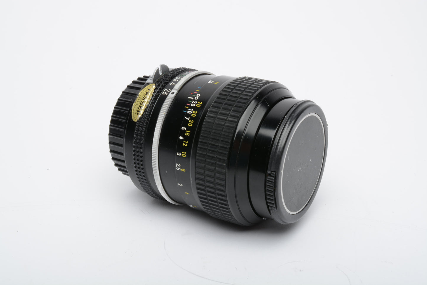 Nikon Nikkor Non-AI 105mm F2.5 Portrait Lens, caps, clean & sharp