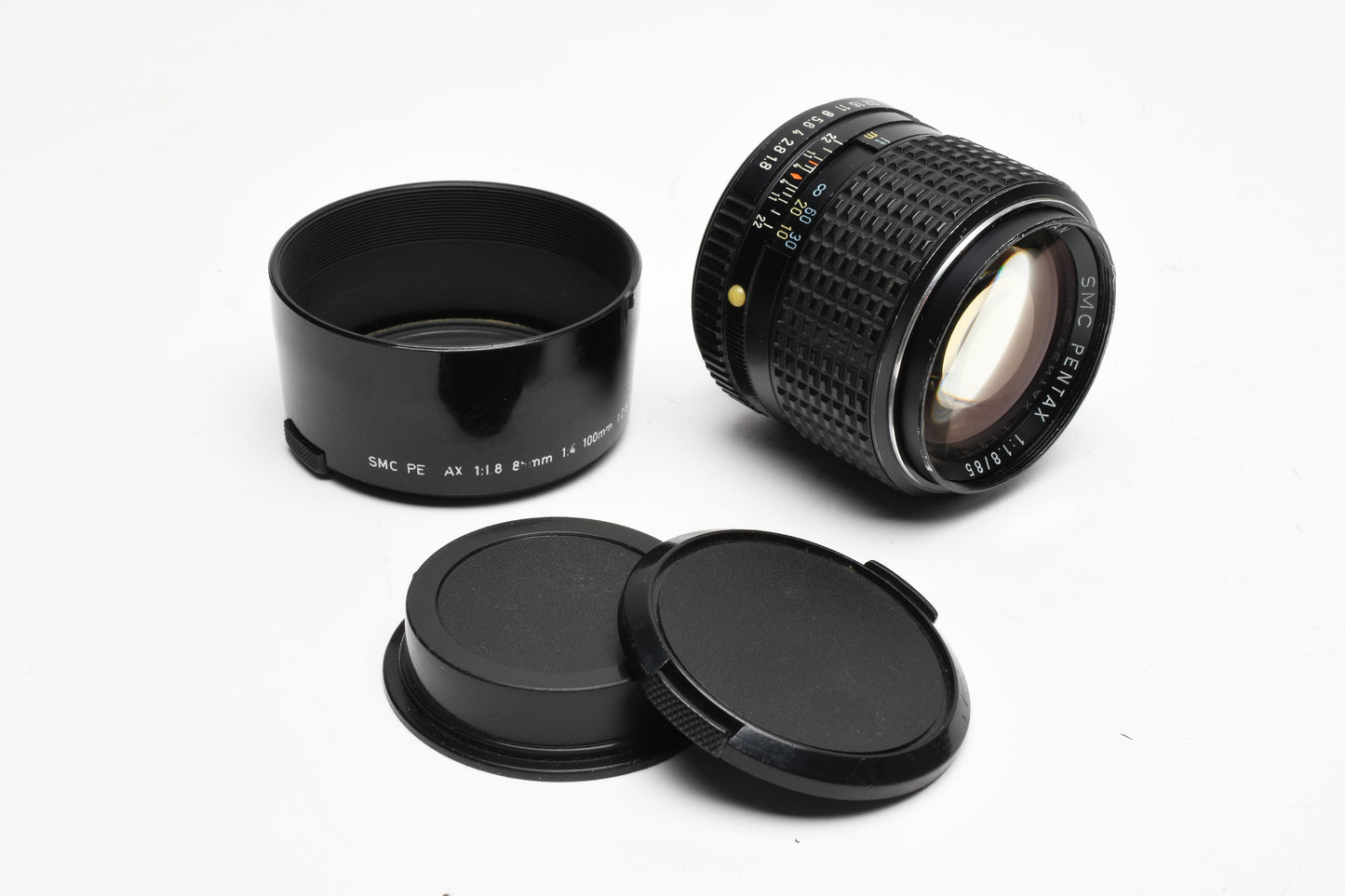 Pentax SMC 85mm f1.8 PK Mount, Caps, Hood, Very sharp!