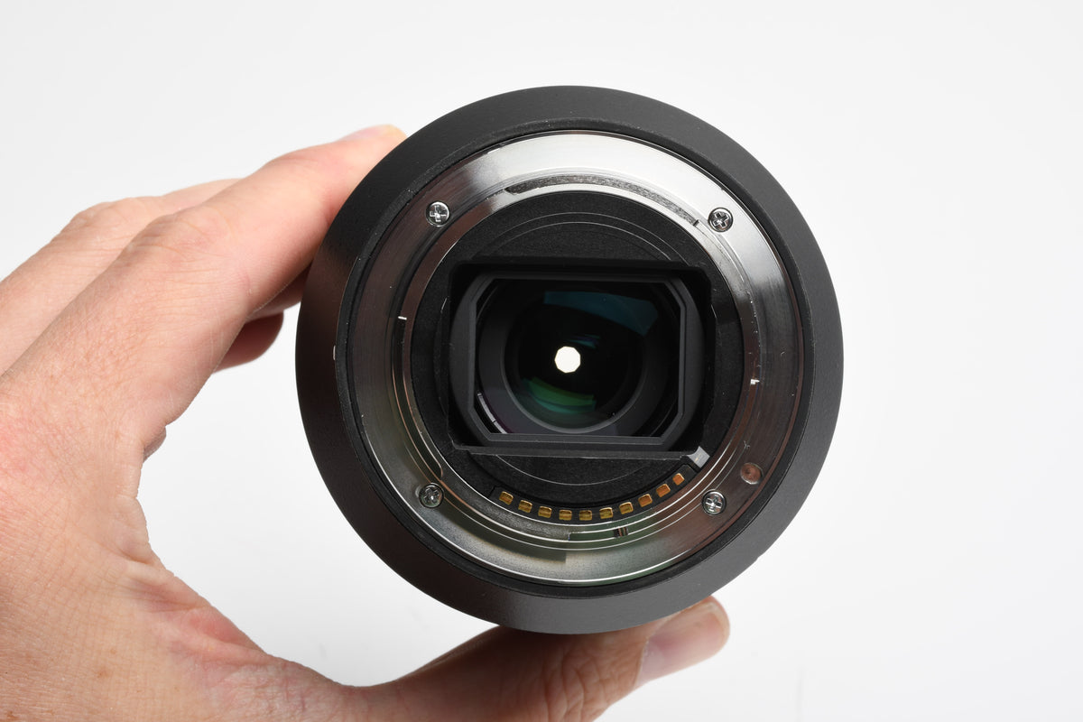 Sony FE 24-105mm f4 GM OSS zoom lens, hood, caps, UV, Very clean & sharp