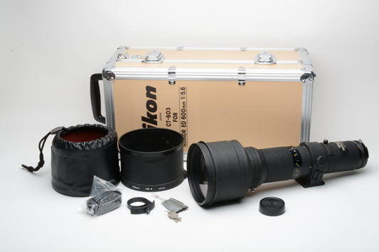 Nikon Nikkor 600mm f/5.6 ED AI-S Telephoto Lens, trunk case, caps, Sharp!