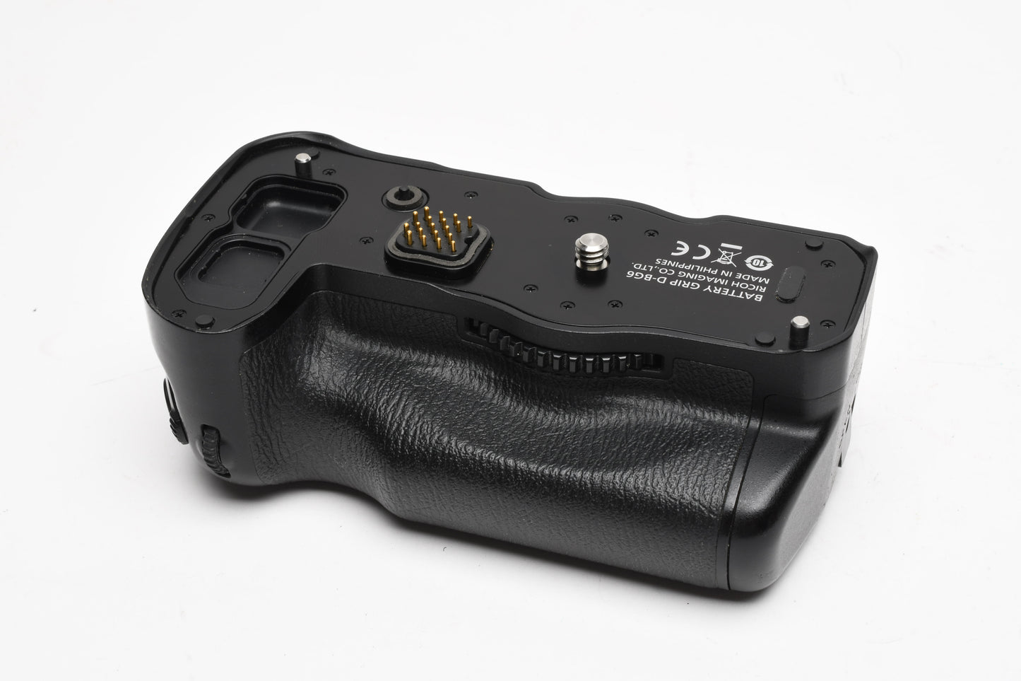 Pentax D-BG6 Battery Grip for K-1 DSLR Cameras w/Lithium battery tray