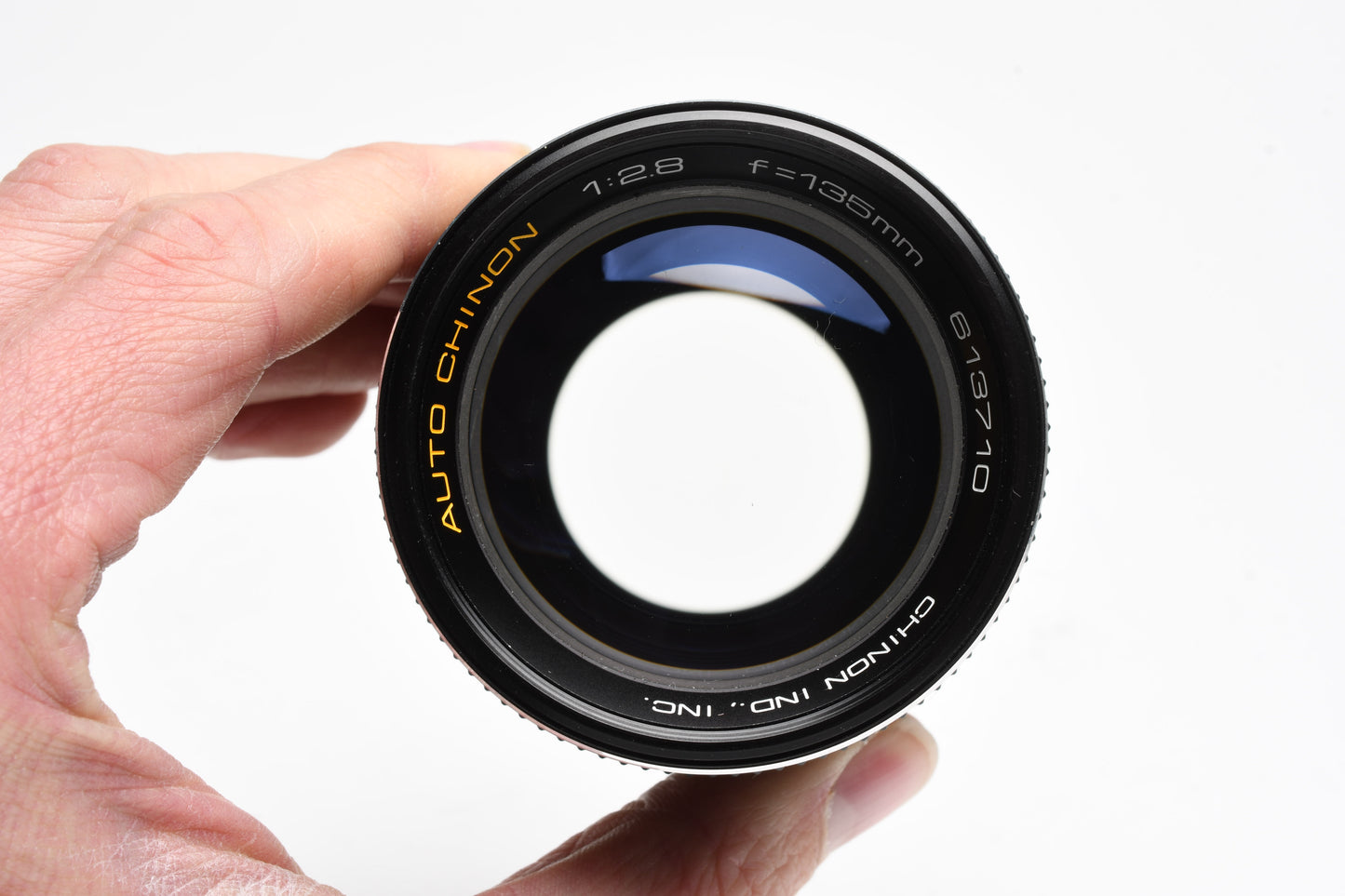 Chinon 135mm f2.8 Prime Portrait lens, M42 Mount, Caps, Clean!