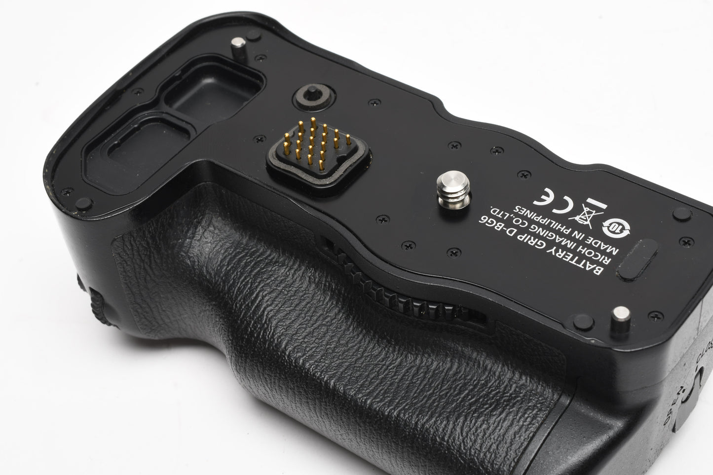 Pentax D-BG6 Battery Grip for K-1 DSLR Cameras w/Lithium battery tray