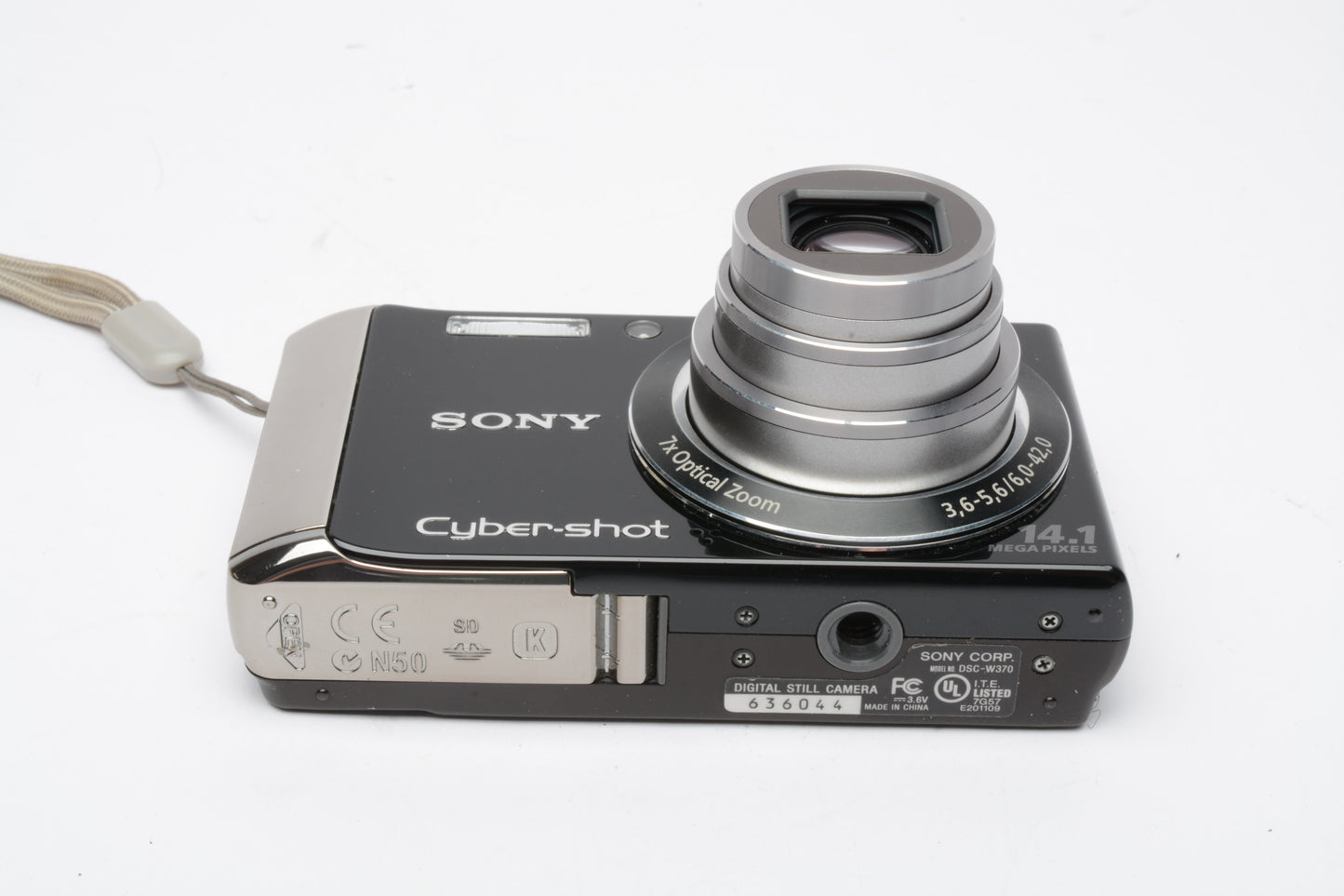 Sony Cybershot DSC-W370 14.1MP Digital Point&Shoot camera, Tested, Nice