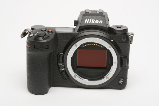 Nikon Z7 II Body, USA Version, ONLY 1100 Acts! Mint, complete