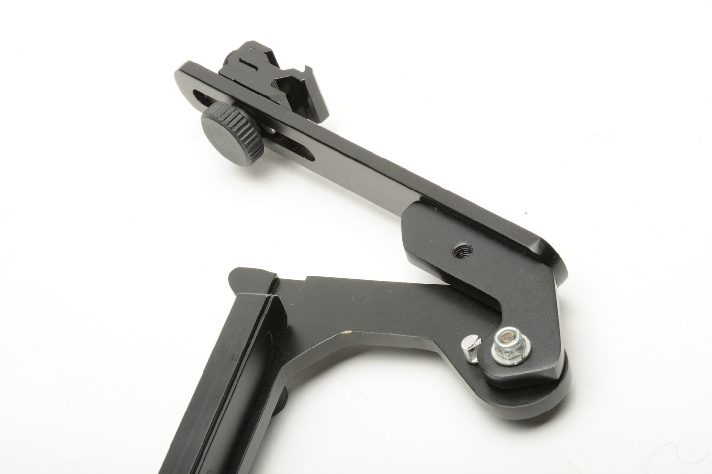 Promaster 5528 Camera Flash Mount Bracket Frame Grip, Nice quality
