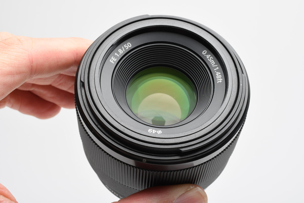 Sony 50mm f1.8 FE SEL50F18F Prime lens, Hood, Caps, UV, Nice