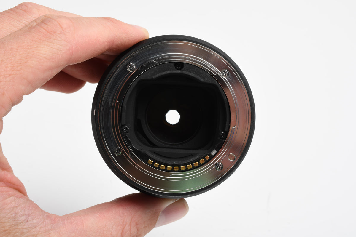 Sony 50mm f1.8 FE SEL50F18F Prime lens, Hood, Caps, UV, Nice