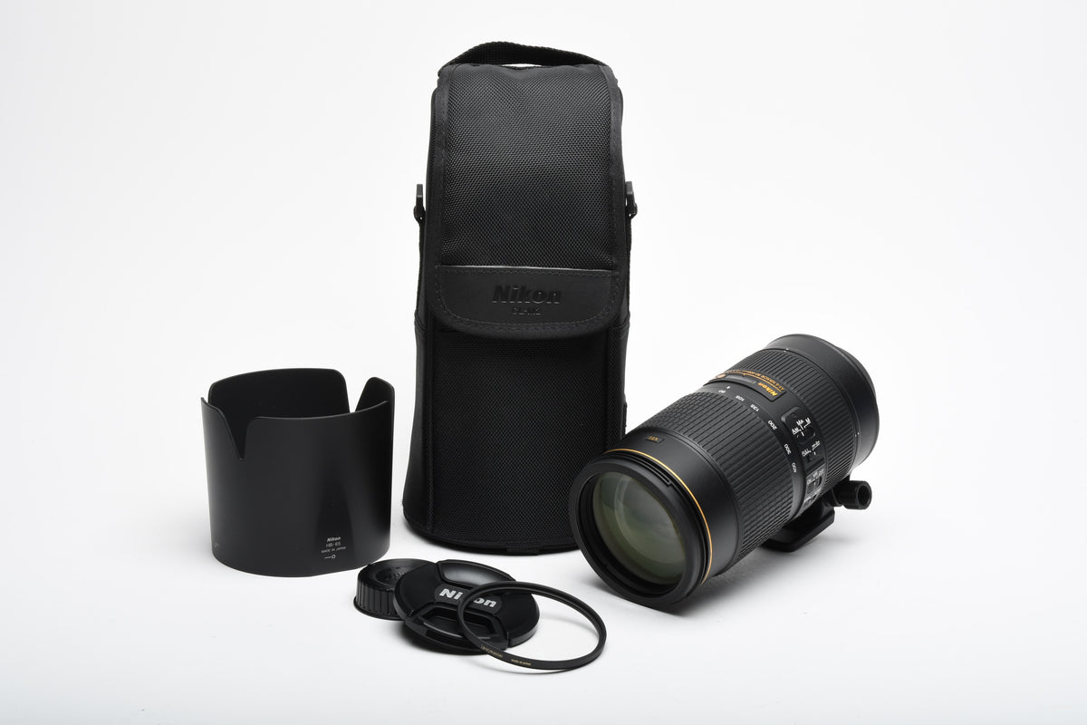 Nikon Nikkor AF-S 80-400mm f4.5-5.6G ED VR w/Case, Hood, Caps, Mint-