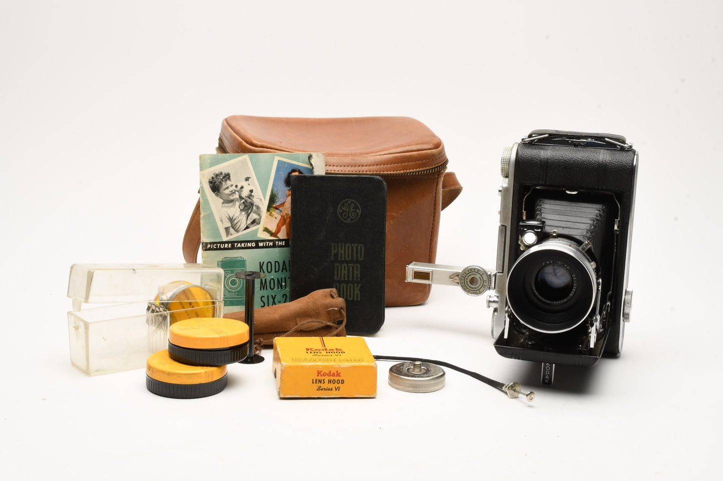 Kodak Monitor Six-20 620 Film Vintage Folding Camera w/101mm f4.5 bundle, works!