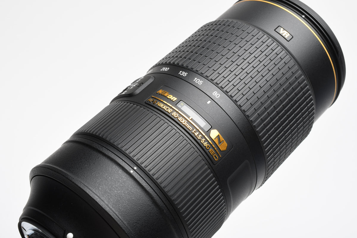 Nikon Nikkor AF-S 80-400mm f4.5-5.6G ED VR w/Case, Hood, Caps, Mint-