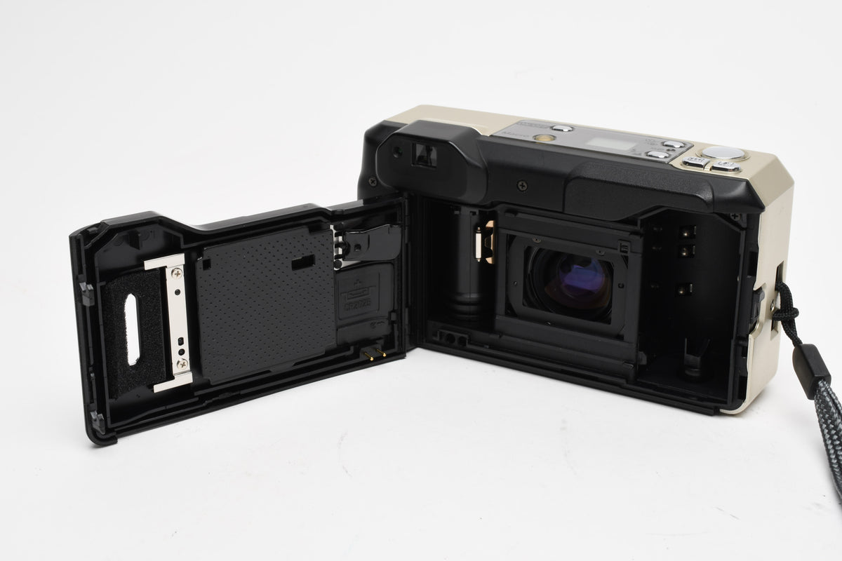 Nikon One Touch Zoom 90 QD 35mm Point&Shoot, strap, tested, great