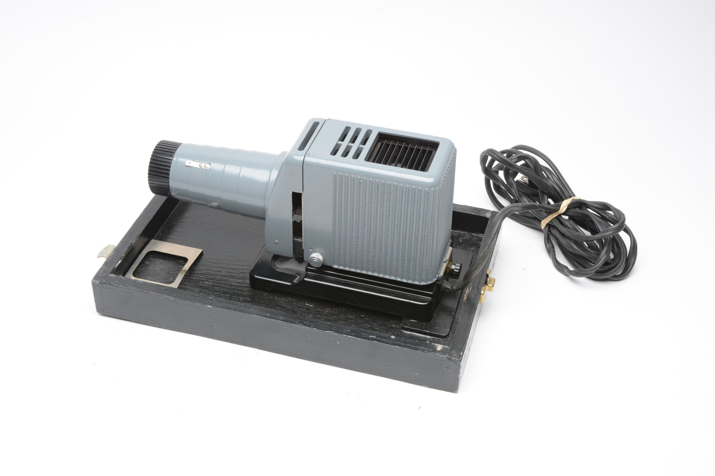 Kodak KodaSlide Model 2A Slide Projector, Tested, works great, in wooden case