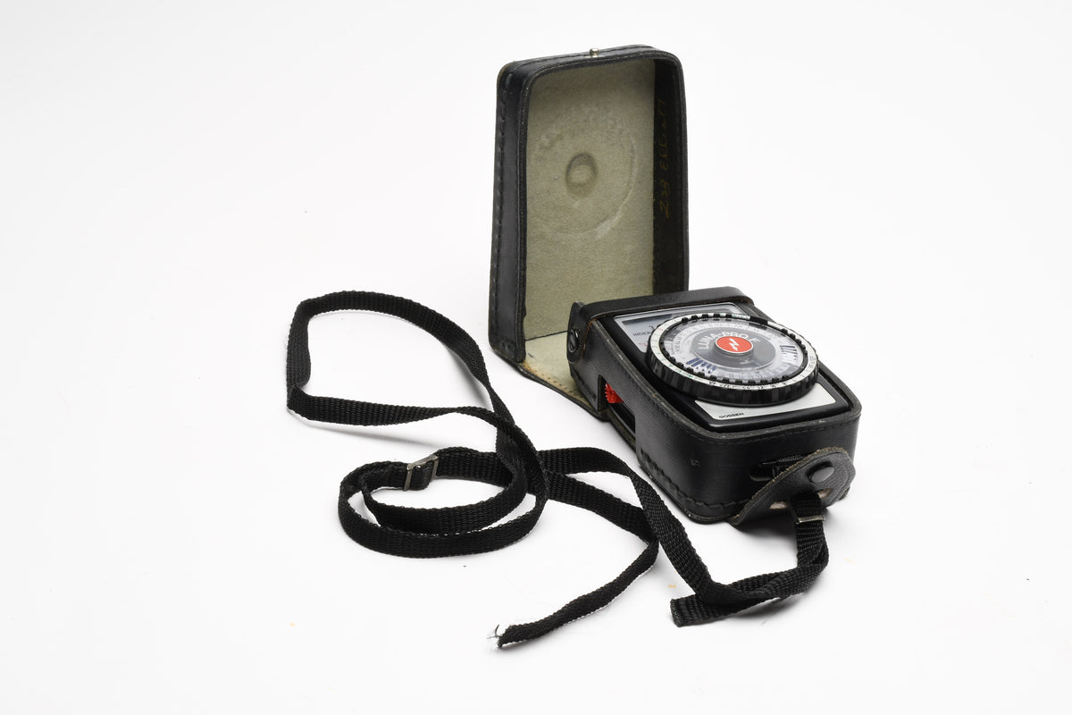 Gossen Luna-Pro F Flash/Ambient Light Meter, clean, tested, w/Case & Strap