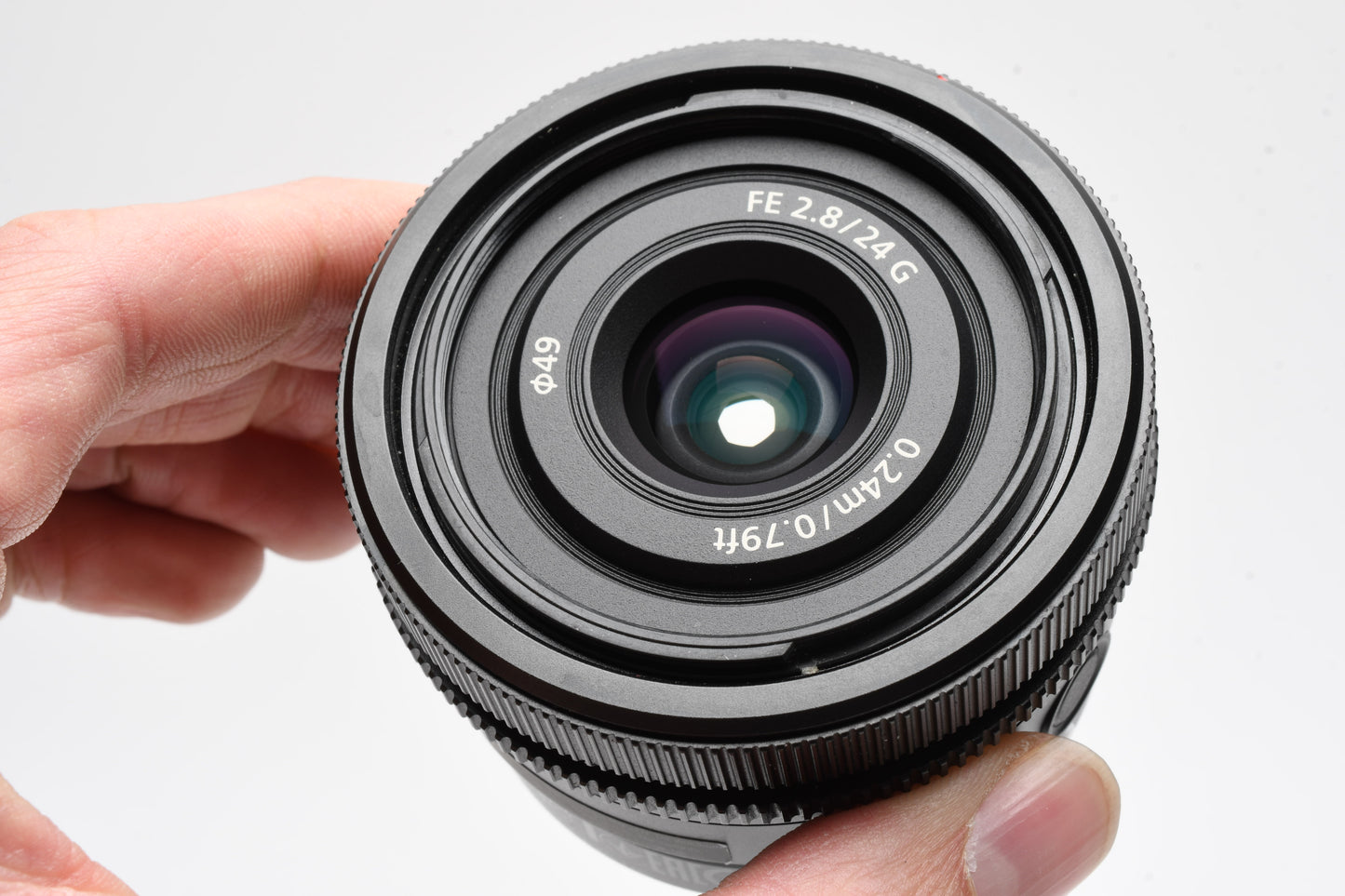 Sony FE 24mm 24 f/2.8 f2.8 G Lens, Hood, Caps, Mint-