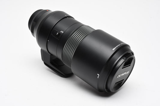 Olympus M Zuiko 100-400mm F5-6.3 IS ED MSC zoom, hood, collar, box, Mint