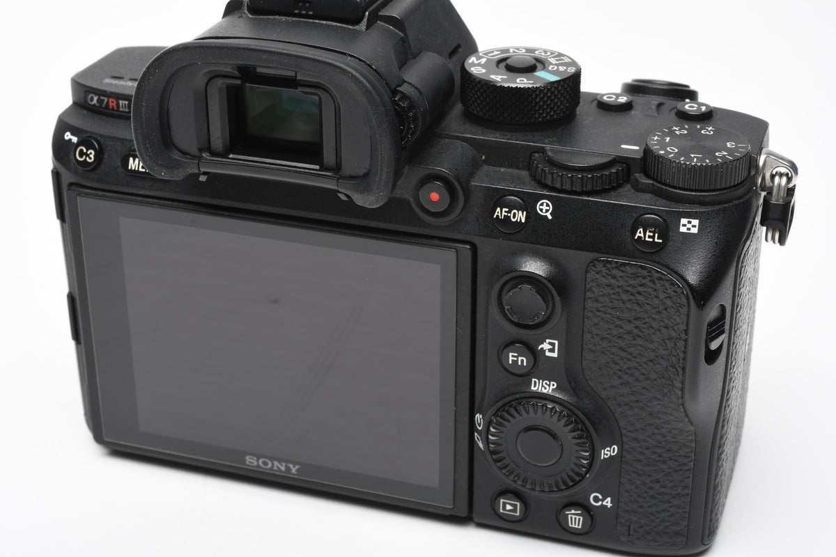 Sony A7 III Mirrorless Body, batt+charger, 76K Acts, Boxed, Great!