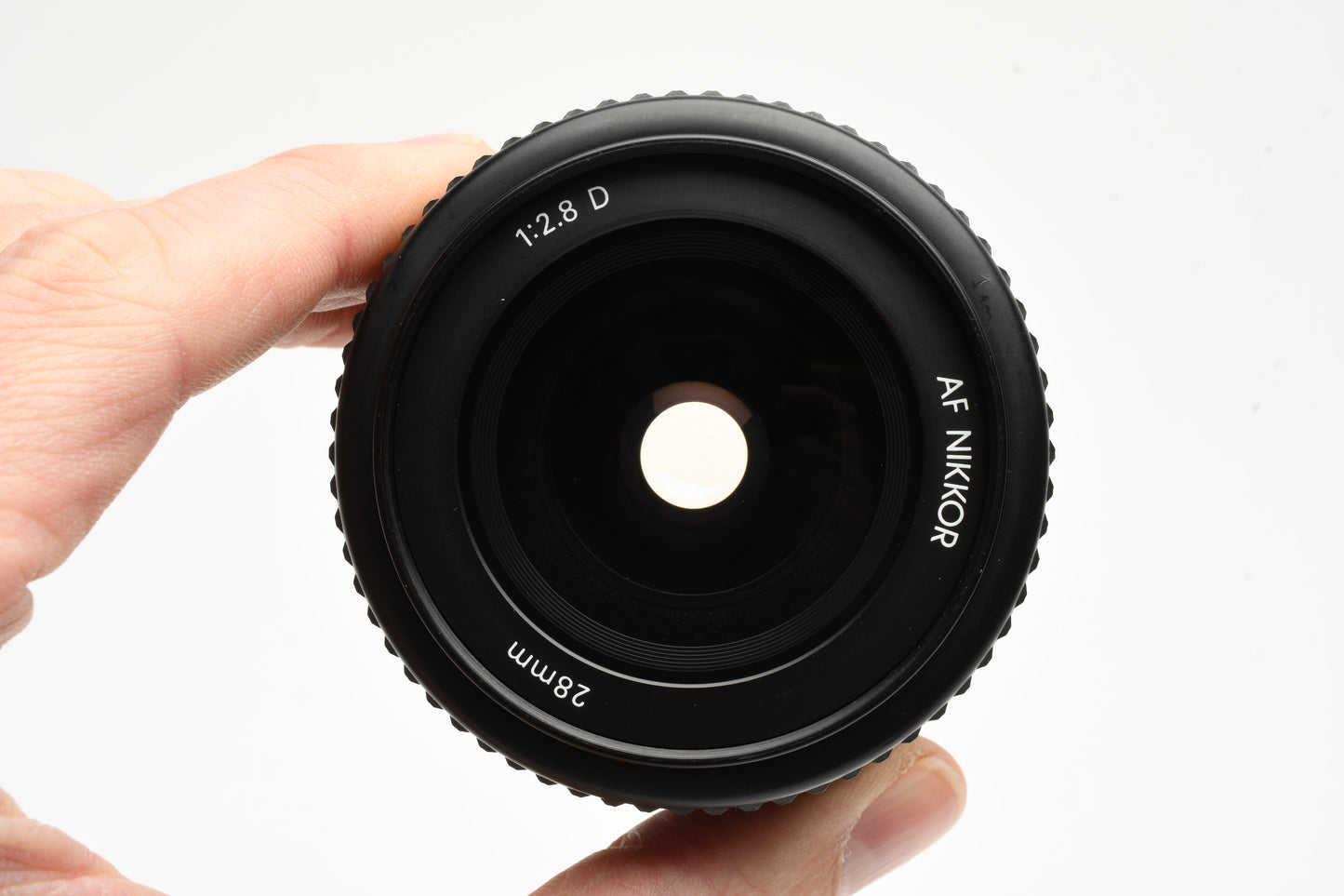 Nikon AF 28mm f2.8D wide lens, caps nice & clean! Sharp