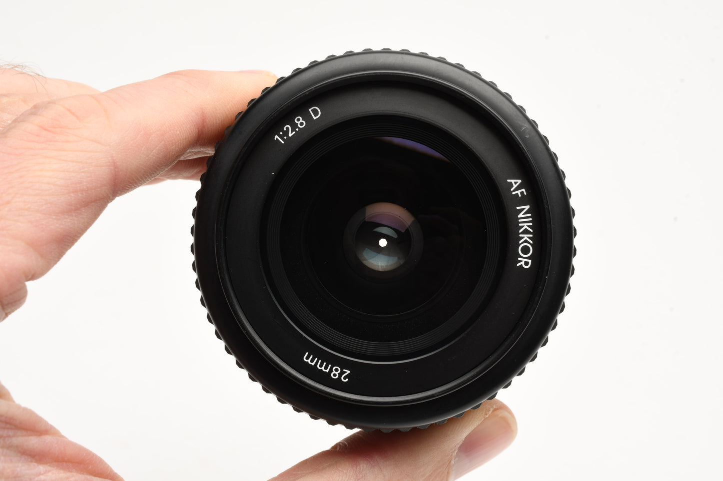 Nikon AF 28mm f2.8D wide lens, caps nice & clean! Sharp