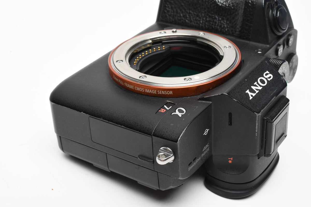 Sony A7 III Mirrorless Body, batt+charger, 76K Acts, Boxed, Great!