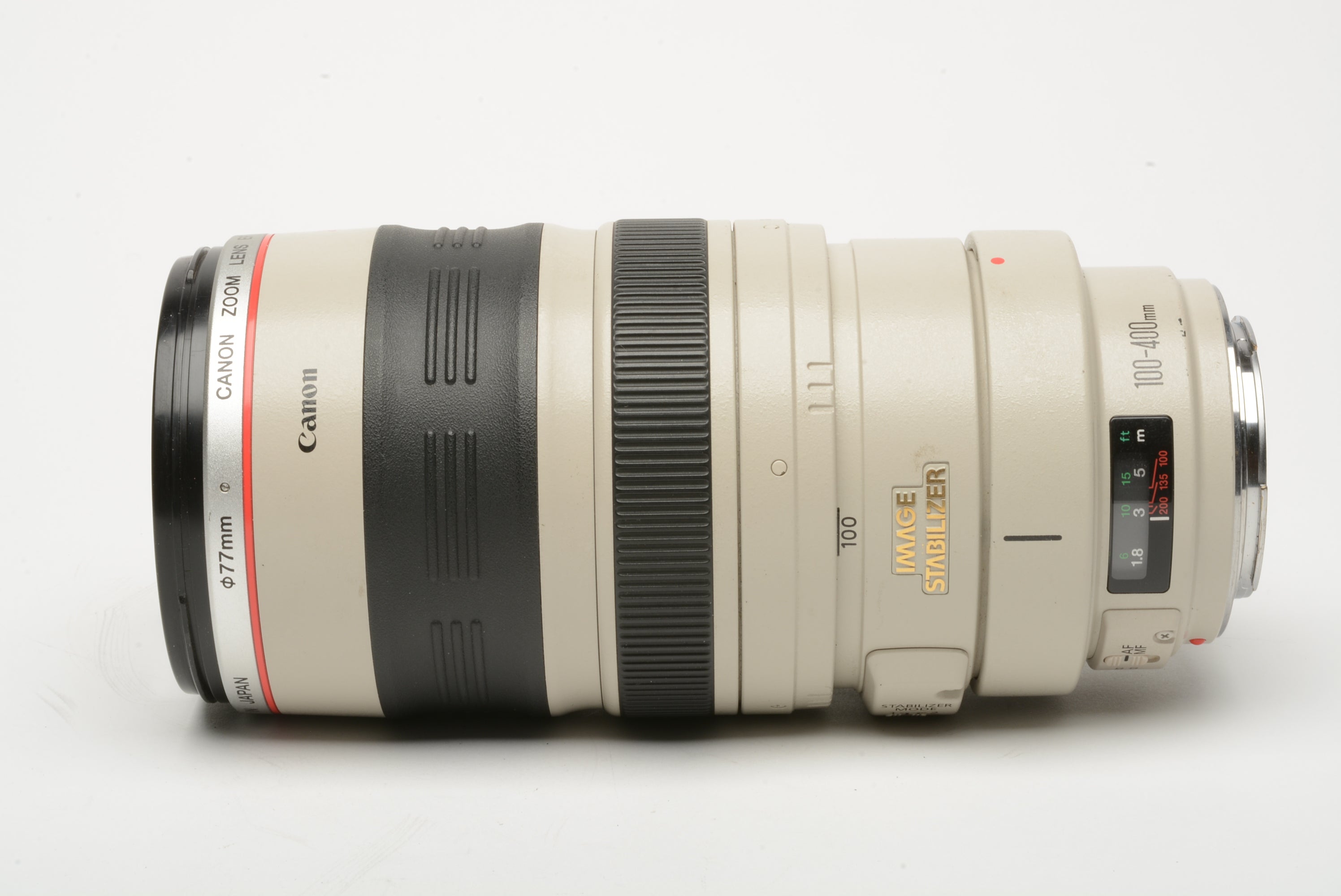 Canon EF 100-400mm f4.5-5.6L IS USM Zoom lens, case, collar, hood