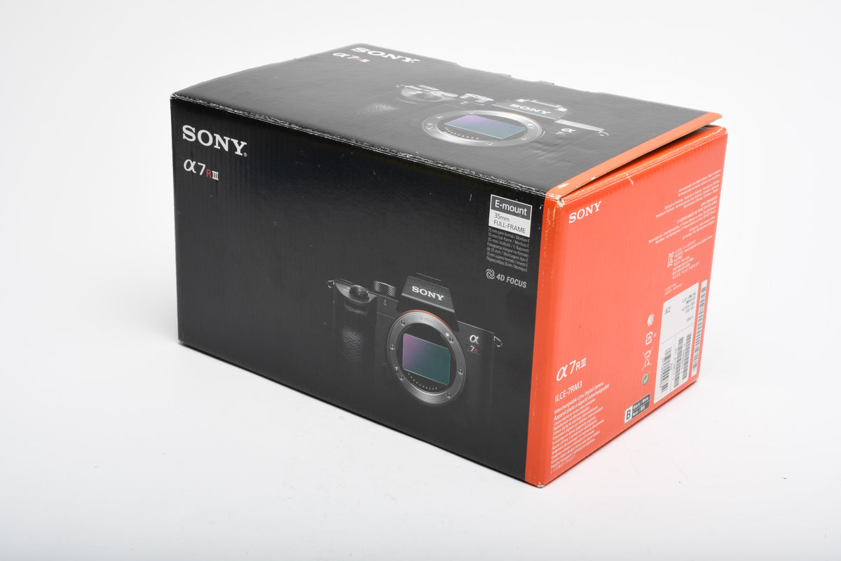 Sony A7 III Mirrorless Body, batt+charger, 76K Acts, Boxed, Great!