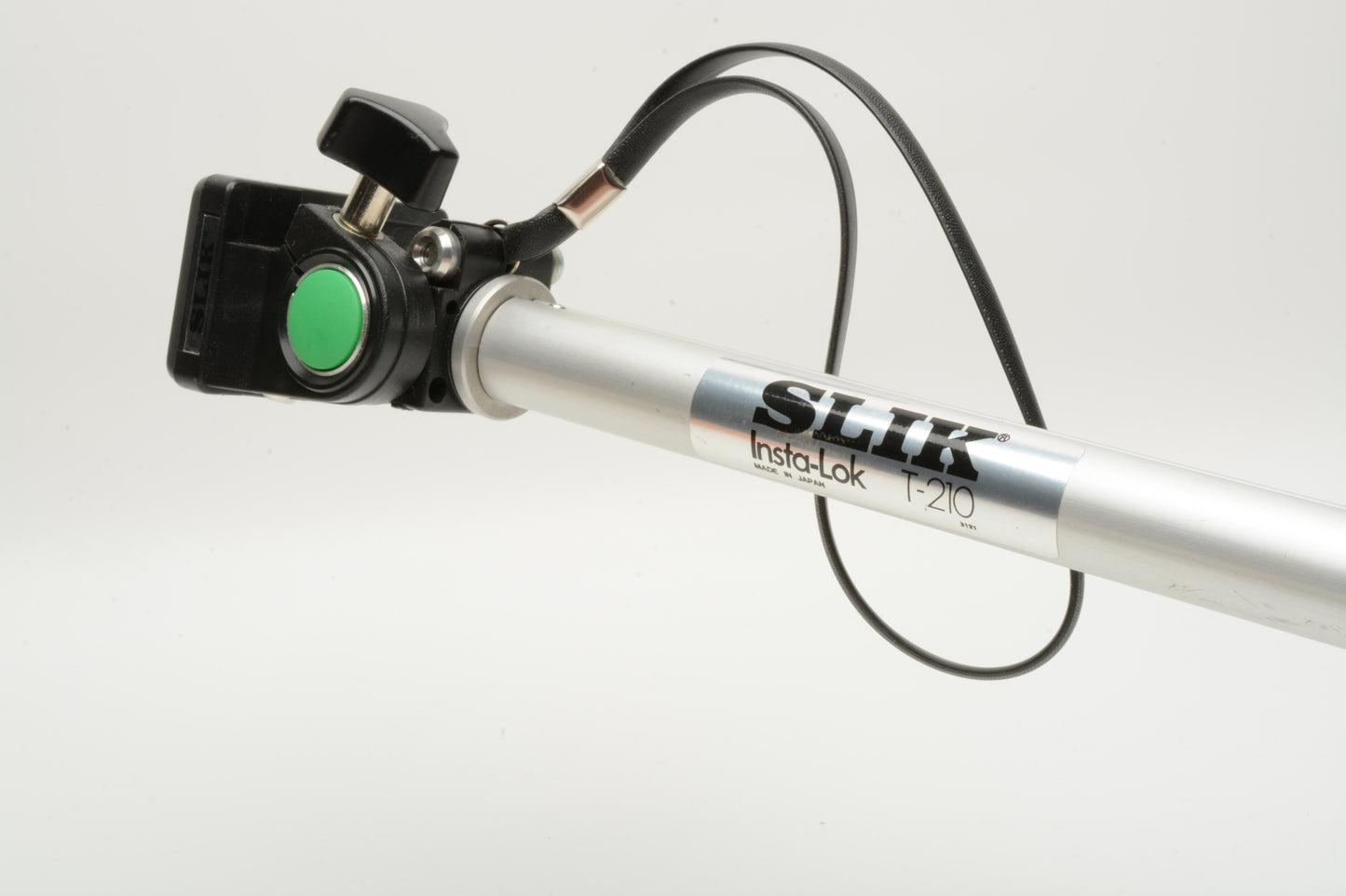 Slik Insta-Lok T-210 Lightweight Monopod,  ~24" folded to ~60" expanded