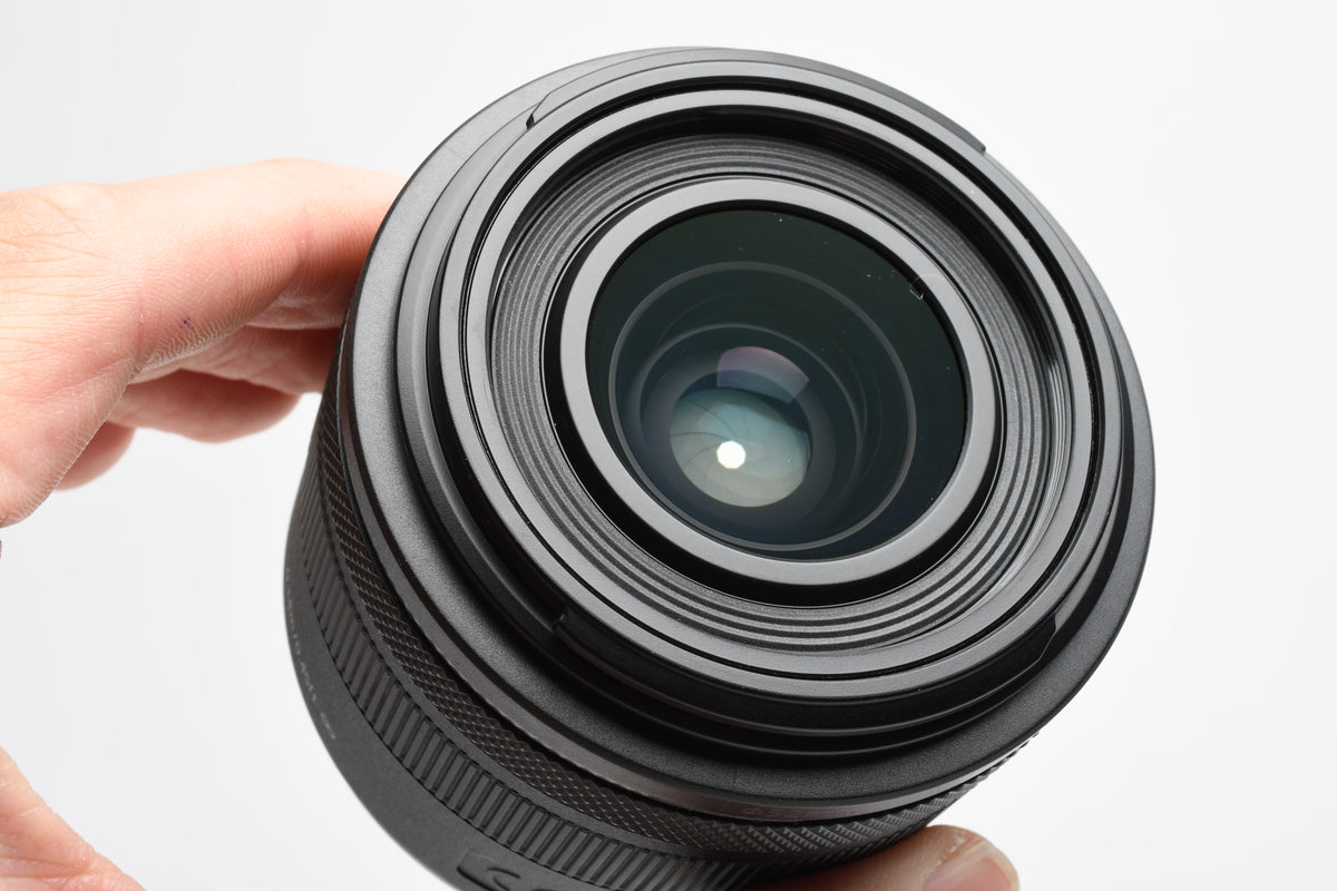 Canon RF 24mm f1.8 Macro IS STM Lens # 5668C002 + UV, Mint-