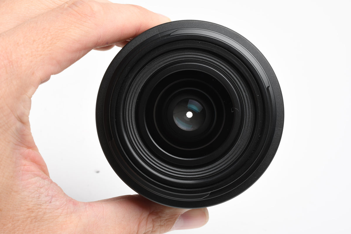 Canon RF 24mm f1.8 Macro IS STM Lens # 5668C002 + UV, Mint-