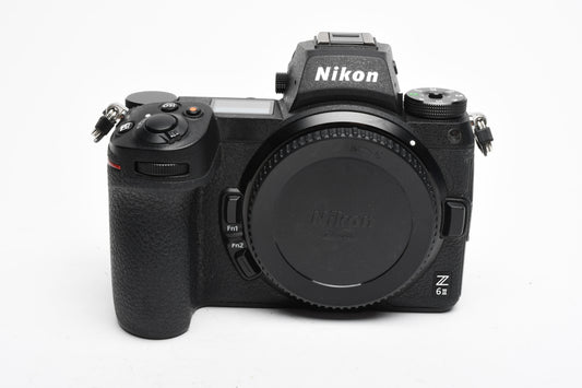 Nikon Z6 II Mirrorless Body, Mint-, Boxed, Only 11k Acts! USA