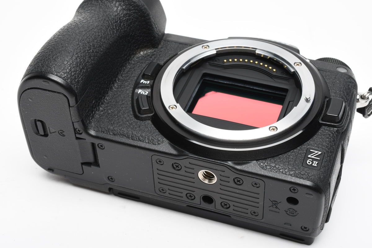 Nikon Z6 II Mirrorless Body, Mint-, Boxed, Only 11k Acts! USA