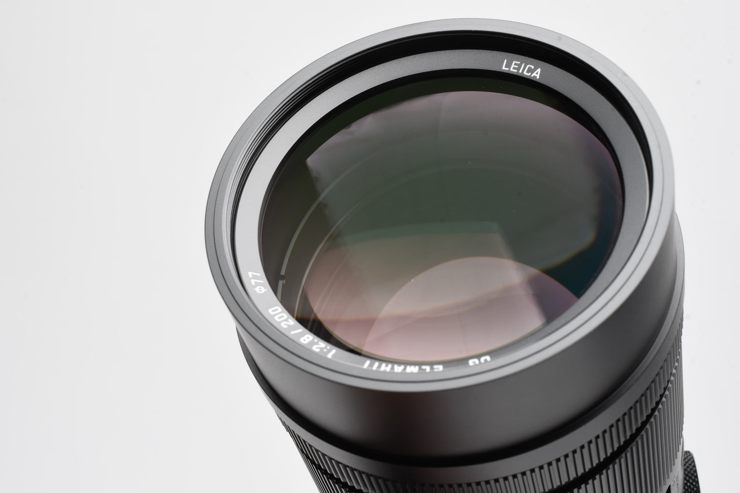 Panasonic Leica DG Elmarit  200mm f2.8 w/hood, caps, tripod mount, pouch, Mint-