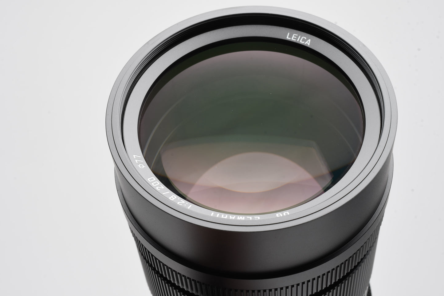 Panasonic Leica DG Elmarit  200mm f2.8 w/hood, caps, tripod mount, pouch, Mint-