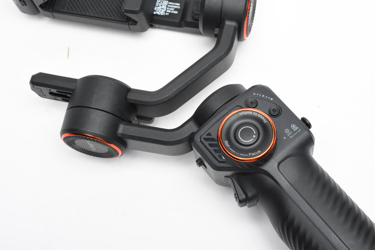 Hohem iSteady M6 Smartphone Gimbal Kit with Magnetic AI Vision Sensor/LED Light