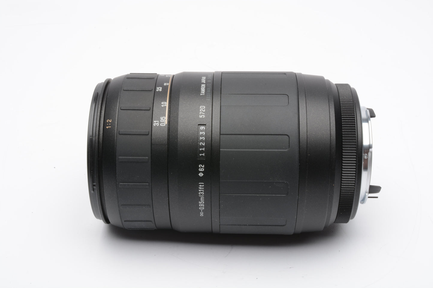 Tamron AF 70-300mm f4-5.6 Di LD Macro Zoom Lens for Pentax, hood, caps Mint-