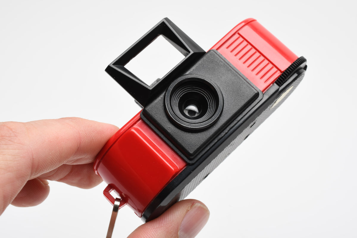 Bialosky Cub Photography 110 Format Film Camera