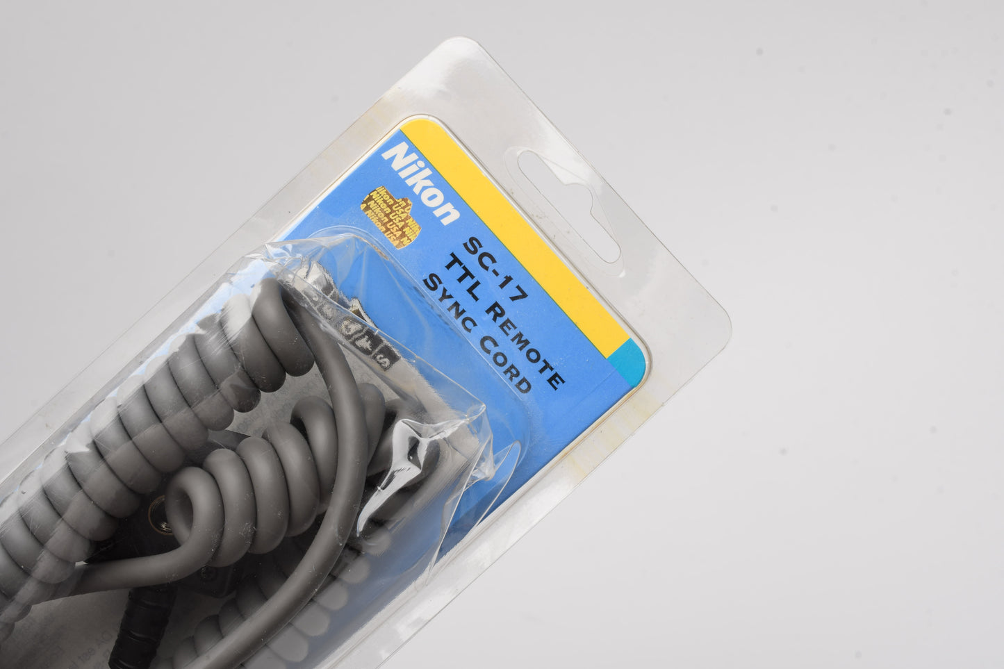 Nikon SC-17 TTL coiled cable - NIB