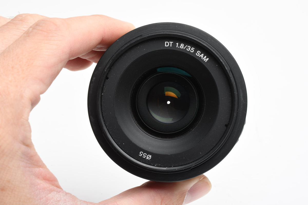 Sony AF 35mm f1.8 DT SAM lens, caps, Good! For A-Mount